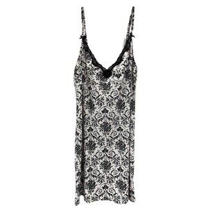 Gilligan & O'Malley Beige And Black Damask Print Chemise Nightgown Lace Sz Large